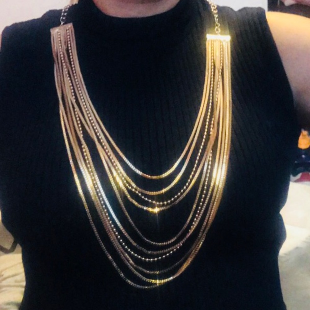 Layered Necklace. Guess
